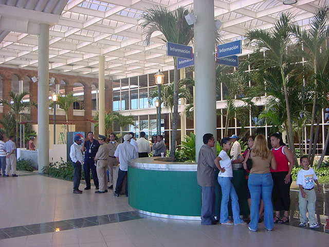 Aeropuerto Internacional del Cibao, Licey al Medio, Santiago Republica Dominicana.
