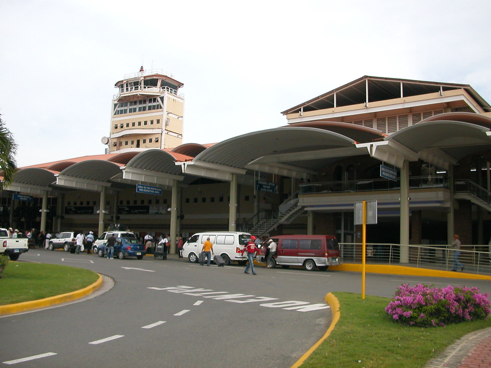 Aeropuerto Internacional del Cibao, Licey al Medio, Santiago Republica Dominicana.