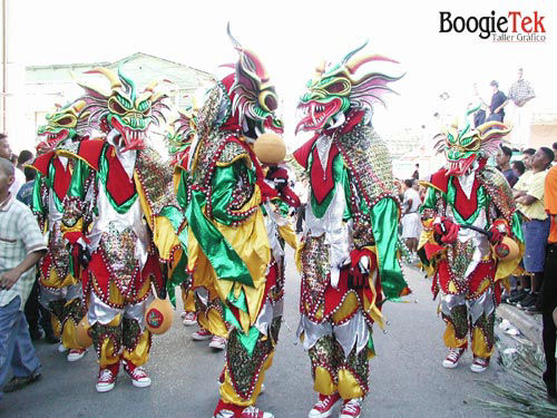 El Carnaval Mocano 2001 en Republica Dominicana.