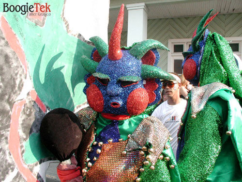 El Carnaval Mocano 2001 en Republica Dominicana.