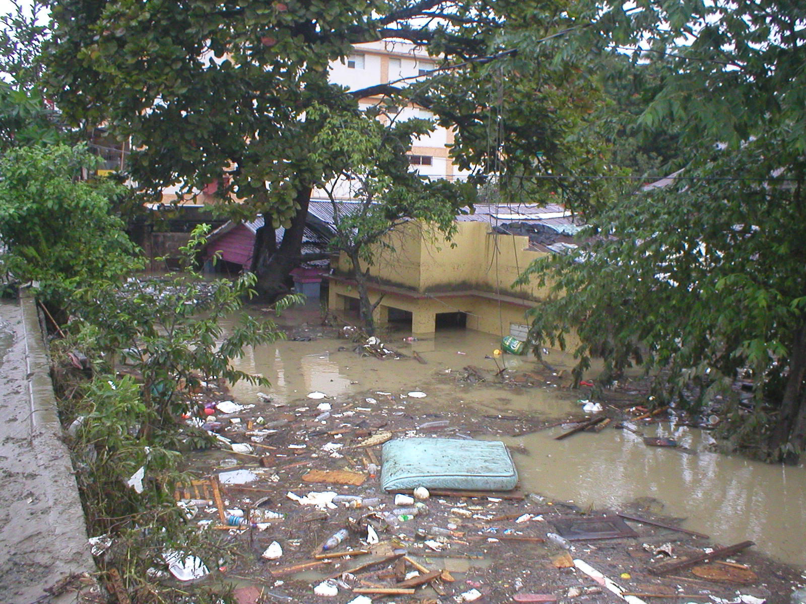 Fotos tormenta tropical Olga Area de Santiago, Republica Dominicana Diciembre 12 2007