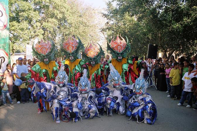 Carnaval Tamboril 2006, Santiago Republica Dominicana.