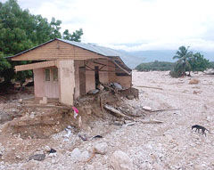 Fotos de Inundaciones Area de Jimaní, Republica Dominicana Mayo 24, 2004