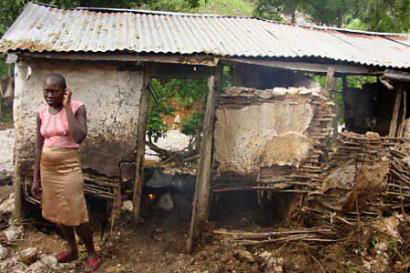 Fotos de Inundaciones Area de Jimaní, Republica Dominicana Mayo 24, 2004