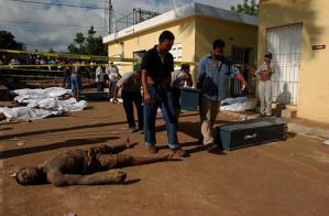 Fotos de Inundaciones Area de Jimaní, Republica Dominicana Mayo 24, 2004