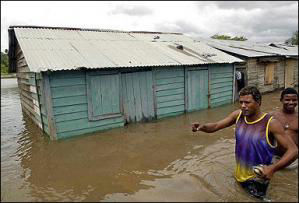 Fotos de Inundaciones Area de Jimaní, Republica Dominicana Mayo 24, 2004