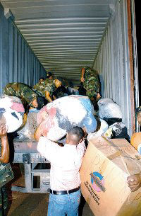 Fotos de Inundaciones Area de Jimaní, Republica Dominicana Mayo 24, 2004