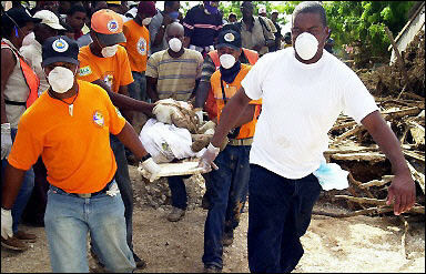 Fotos de Inundaciones Area de Jimaní, Republica Dominicana Mayo 24, 2004