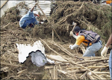 Fotos de Inundaciones Area de Jimaní, Republica Dominicana Mayo 24, 2004