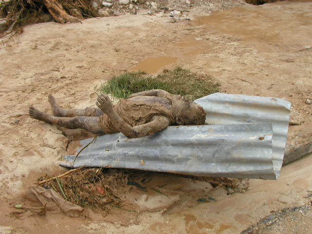 Fotos de Inundaciones Area de Jimaní, Republica Dominicana Mayo 24, 2004