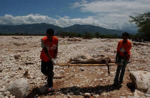 Fotos de Inundaciones Area de Jimaní, Republica Dominicana Mayo 24, 2004