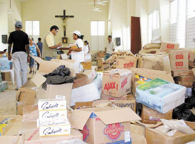 Fotos de Inundaciones Area de Jimaní, Republica Dominicana Mayo 24, 2004