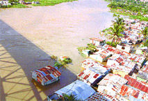 Fotos de Inundaciones Area de Jimaní, Republica Dominicana Mayo 24, 2004