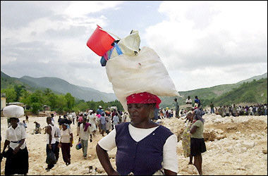 Fotos de Inundaciones Area de Jimaní, Republica Dominicana Mayo 24, 2004