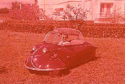 Vehiculo_en_Montecristi_1957.jpg